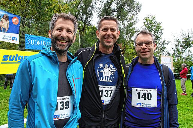 Sogar auf dem T-Shirt verewigt: Das Dreierteam aus der Gallusstraße mit (von links) Christoph Gradl, Günther Neumann und Martin Goes.