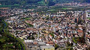 Namen und Geburtsdaten von Grundstücksbesitzern aus dem Kreis Lörrach waren wohl über eine Suchmaschinenabfrage im Netz zugänglich