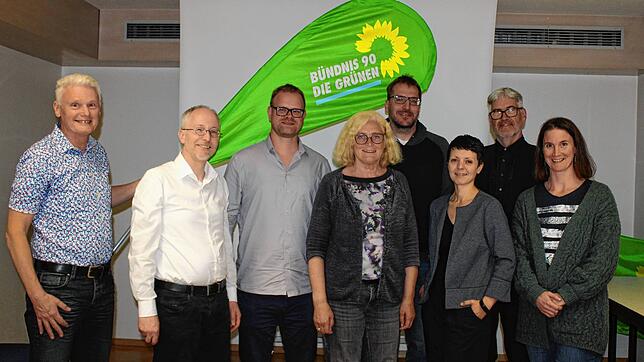 Peter Alexander, Matthias Gastel (Bundestagsabgeordneter der Grünen), Tobias Feindler, Ralf Derwing (Förderverein Ablachtalbahn), Alice ...