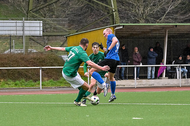 Bild 26: SG Mettingen/Krenkingen holt nach 0:3 noch ein 3:3 beim FC Zell – und wir haben Fotos!