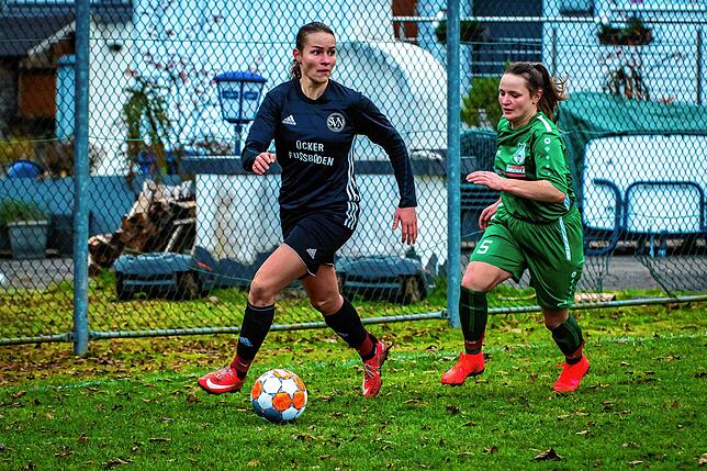 Bild 11: Fußballerinnen des SV Niederhof besiegen die SG Marbach II &ndash; und wir haben Bilder!