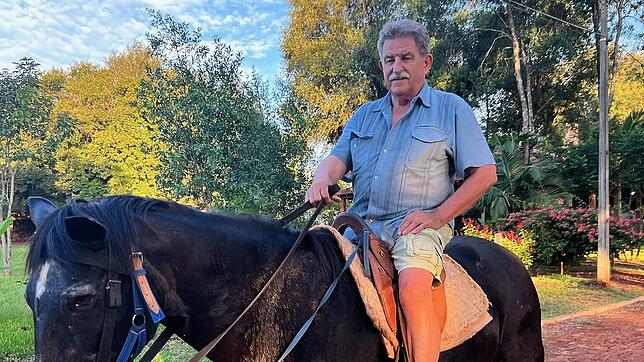 Heinz Burkart beim Ritt durch seine zweite Heimat Paraguay.