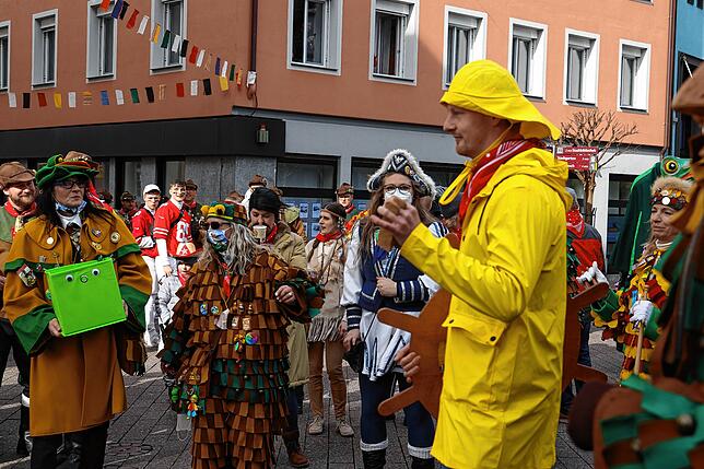 Bild 16: Bilder von der Machtübernahme des Radolfzeller Rathauses durch die Froschenzunft Radolfzell.