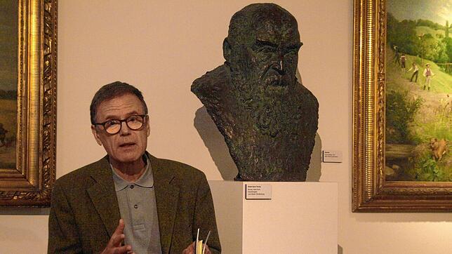 Jürgen Glocker bei der Vorstellung des Museumsführers. Bild: Karin Steinebrunner