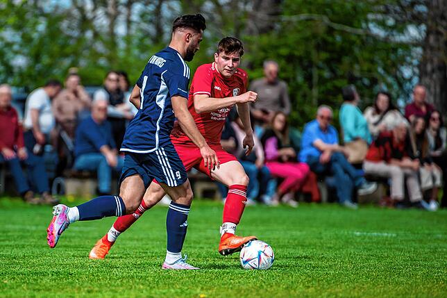 Bild 30: FC Schlüchttal gewinnt Spitzenspiel gegen SV Blau-Weiß Murg mit 2:1 &ndash; und wir haben Bilder!