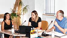 Madlen Dollinger (Mitte) und Bürgermeister Maik Lehn plädierten zwar nachhaltig für die Anpassung der Elternbeiträge um 8,5 Prozent, ...