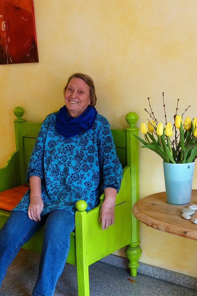 Nora Müller hat mit ihrem Mann zusammen das Mehrgenerationenhaus in Goldbach gebaut.