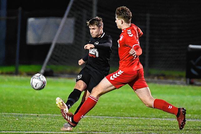 Bild 4: SV Buch feiert bei der U23 des FV Lörrach-Brombach den fünften Sieg in Serie &ndash; und wir haben Bilder!
