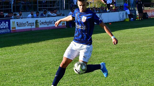 Torschütze des Jahres: Den Fallrückzieher von David Duvnjak (VfB Waldshut) wählten unsere Online-User zum schönsten Bezirksliga-Tor ...