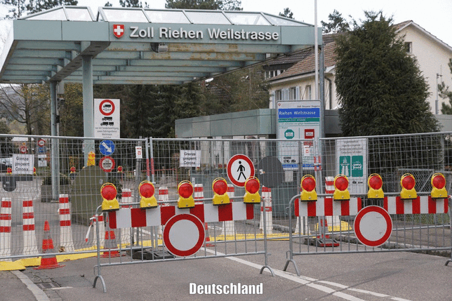 Bild 6: Diese Bilder werden bleiben: Grenzübergänge am Hochrhein aus deutscher und schweizer Perspektive