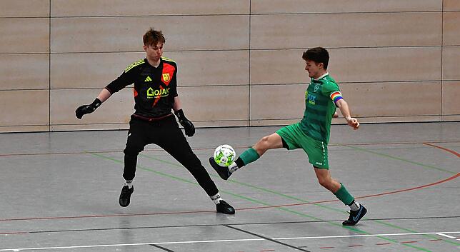 Bild 20: SC Niederhof/Binzgen unterliegt FC Freiburg-St. Georgen im Futsal-Halbfinale – und wir haben Fotos!