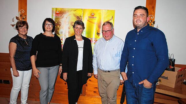 Ein Teil der Vorstands der Aktionsgemeinschaft Tiengen (von links): Beirätin Christa Bader, Geschäftsführerin Nikola Kögel, Kassiererin ...