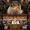 Der Sekretär des ehemaligen Papstes Benedikt XVI., Erzbischof Georg Gänswein, hält eine Messe zum einjährigen Todestag von Papst ...