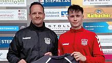 Riesentalent: Trainer Thorsten Szesniak (links) traut André Kem, der vom FSV Rheinfelden kommt, beim FV Lörrach-Brombach viel zu.