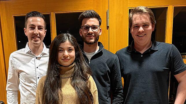 Die Mitglieder der Jungen Union Lauchringen treten bei der Gemeinderatswahl auf der Liste der CDU an (von links): Simon Herzog, Aysenur ...