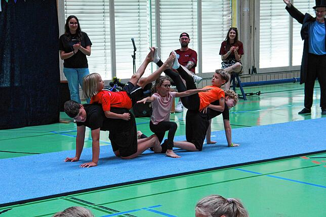 Bild 16: Manege frei für die große FEZ Abschluss Gala