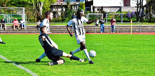 Bild 17: SG FC Wehr/Brennet siegt im Spitzenspiel mit 3:1 gegen FC WIttlingen – und wir haben Fotos!