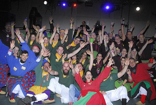 Bild 1: Bilder vom Hexenball der Riedhexen Hochemmingen