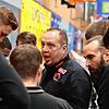 Möglicherweise muss Panthers-Trainer Alen Velcic (Mitte) seinen Spielern demnächst erklären, dass die Saison vorzeitig beendet wird.
