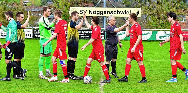 Bild 4: SV Nöggenschwiel besiegt den FC Dachsberg mit 8:1 – und wir haben Fotos!
