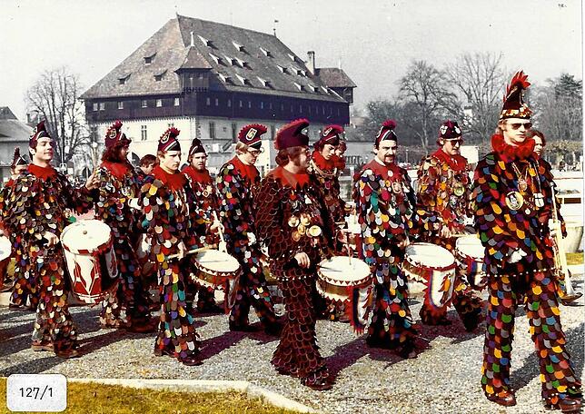 „Gelbe Krawatten, lange Haare, Koteletten“, so schildert Andreas Kaltenbach das Aussehen der FZler, hier ein Bild aus dem Jahr 1976.
