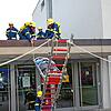 Kommt es zum Notfall, ist die Zusammenarbeit vieler Helfer gefragt. Unser Bild zeigt die Helfer des THW-Ortsverbandes Rheinfelden bei ...