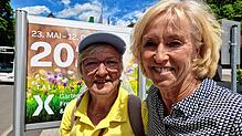 Gartenschau-Geschäftsführerin Cornelia Möhrlen (r.) und Lotsin Monika Hartensuer.