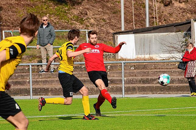 Bild 12: FC 08 Bad Säckingen besiegt den VfR Horheim-Schwerzen mit 4:2 &ndash; und wir haben Bilder!