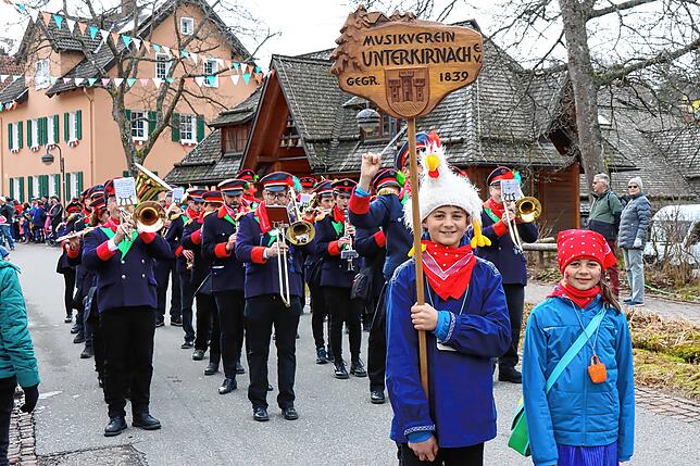 Bild 26: So schön ist der Fasnetmentigs-Umzug in Unterkirnach