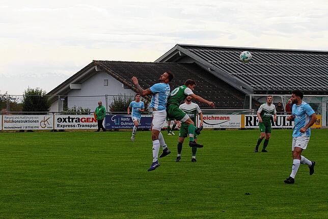 Bild 27: SV Waldhaus bezwingt den SV Obersäckingen mit 4:0 &ndash; und wir haben Bilder!