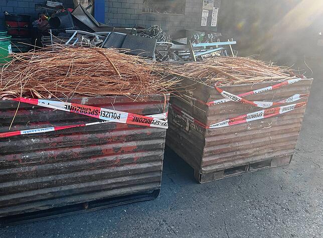 Zwei Männer erschienen bei einem Recyclingbetrieb in Buchs und wollten entwendetes Kupfer zu Geld machen. Das Personal schöpfte Verdacht ...