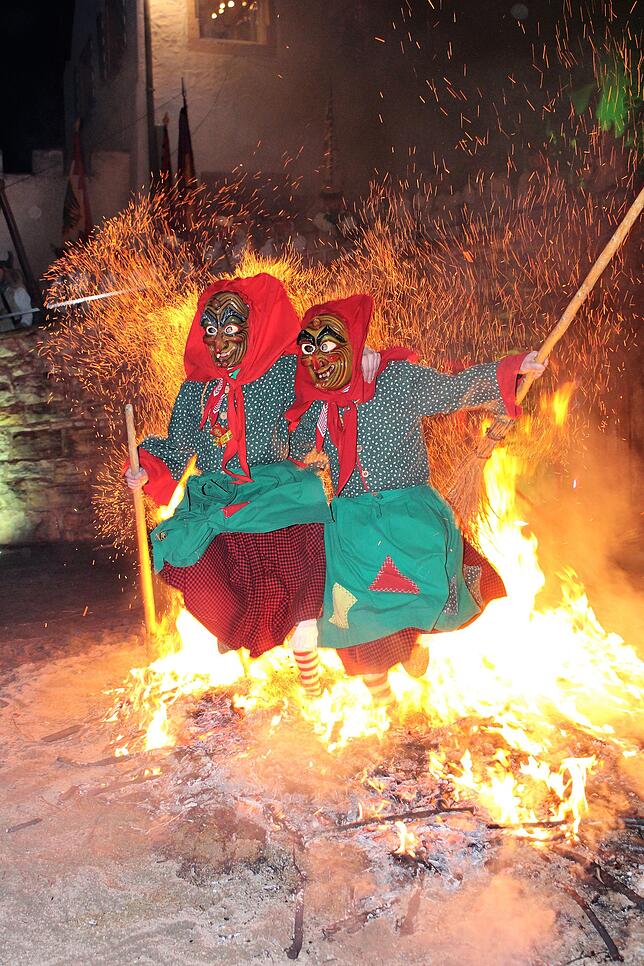 Die Bräunlinger Urhexe ist ein mitprägendes Symbol der Bräunlinger Fasnet.