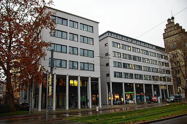 In diesem Gebäude an der Habsburgerstraße in Freiburg ist das Verwaltungsgericht untergebracht, vor dem derzeit die Klage des Stockacher ...