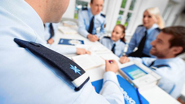 Seit April waren zwei wichtige Chefposten in den Polizeipräsidien am Bodensee verwaist. Nun hat das Innenministerium sie besetzt und ...