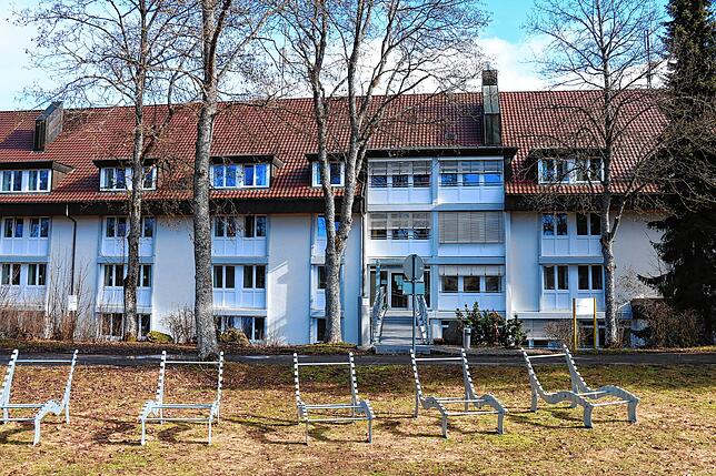 Die Klinik am Vogelsang hat rund 100 Betten und liegt am Stadtrand von Donaueschingen oberhalb des Kreisklinikums. Das Zentrum für ...