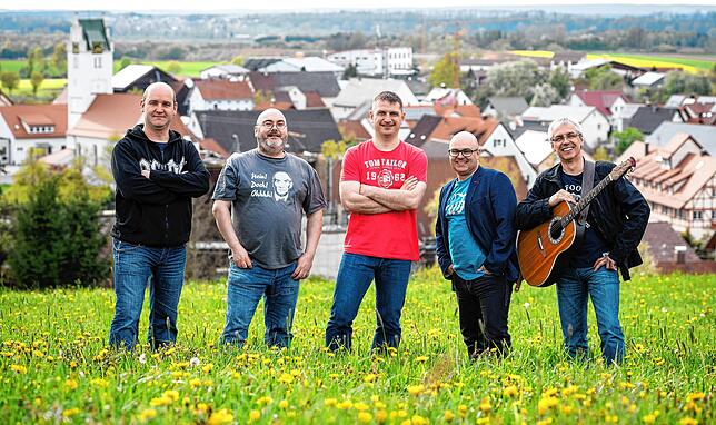Schwäbische Comedy ist am 2. Oktober, um 20 Uhr mit der „Saubach Kome.de“ in der Walder Zehn-Dörfer-Halle geboten. ...