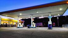 An dieser Tankstelle in Dogern kommt es Anfang April zu einem schockierenden Angriff mit einem Messer, bei dem ein 37-Jähriger ...