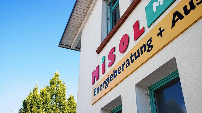 Die Geschäftsführung des Konstanzer Maler- und Stuckateurbetriebs Misol versucht, ihre Angestellten beim Thema Wohnen zu unterstützen ...