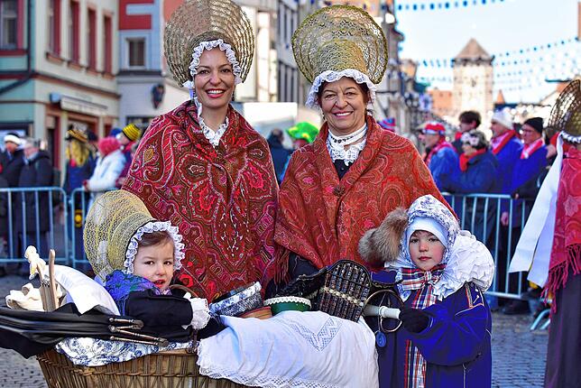 Bild 16: Villinger Fasnacht 2025: Alle Bilder vom Historischen Umzug der Narrozunft