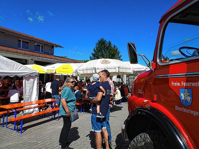 Bild 9: Bilder vom Floriansfest der Freiwilligen Feuerwehr Oberteuringen
