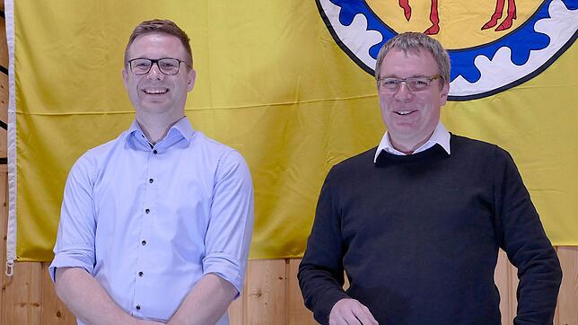 Zwei qualifizierte Kandidaten für das Amt des Bürgermeisters in der Heuberggemeinde Leibertingen mit unterschiedlichen Profilen: Stephan ...