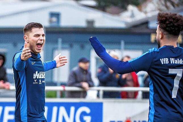 Bild 20: VfB Waldshut muss sich mit 2:2 gegen die U23 des Freiburger FC begnügen &ndash; und wir haben Bilder!
