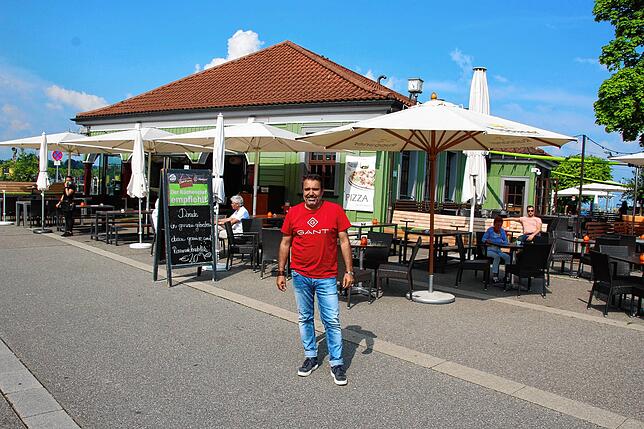Stefan Müller vor der Hafenmeisterei. Er erwartet einen guten Sommer.