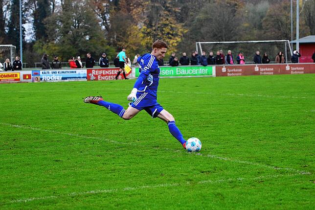 Bild 21: Salem dreht das Derby in Überlingen! Unsere große Bildergalerie zum Landesliga-Duell