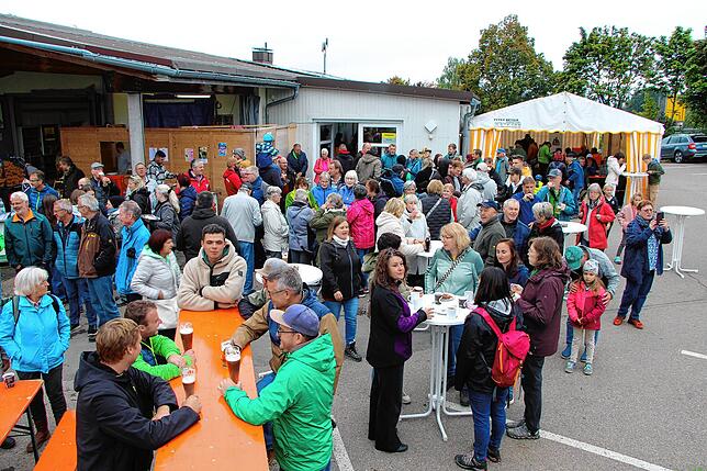 Bild 17: Bilder vom 12. Strohskulpturen-Wettbewerb in Verbindung mit dem 25. Kürbismarkt