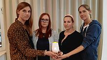 Beatrice Scheck, Carina Stemmer, Anja Nopper und Saskia Dickhut (von links), die Vorsitzende des Vereins Sternenkinder Bodensee, sind ...