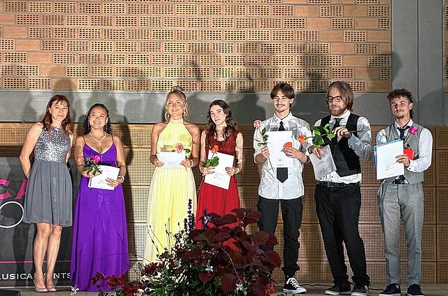Die Klasse BTG (Biotechnologisches Gymnasium): Georgiana-Flavia Pinzariuc, Amelie Rieger, Jakob Rotter, Christopher Thumm.