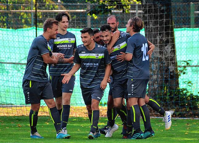 Bild 1: FC Hauingen fegt den FV Degerfelden mit 10:1 vom Platz &ndash; und wir haben Bilder vom Spiel