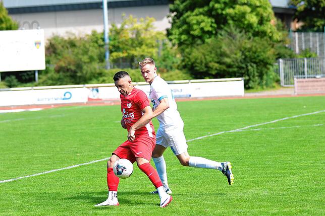 Bild 5: FC Tiengen 08 unterliegt Tabellenführer Spvgg. Gundelfingen/Wildtal mit 1:2 – und wir haben Fotos!