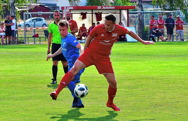 Bild 12: SV Jestetten qualifiziert sich durch ein 5:0 gegen den TuS Efringen-Kirchen für die Hauptrunde im SBFV-Rothauspokal &ndash; und wir haben Bilder!